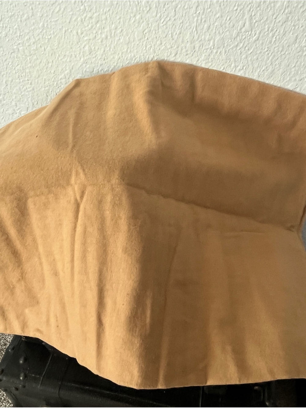 Louis Vuitton Tan Dust Cover with Brown LV Logo - Picture 2 of 3